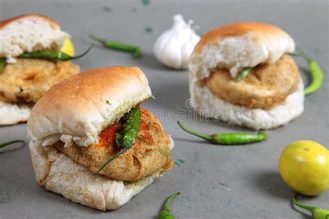 Indian Special Traditional Fried Food Vada Pav Stock Photo - Image of chaat, dinner: 96491230