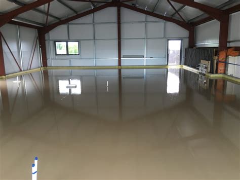 Liquid Floor Screed for underfloor heating - Alpha Flow Screeds