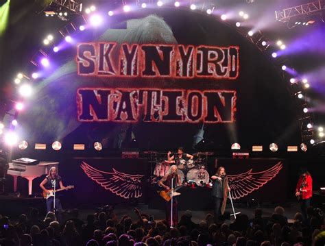 Lynyrd Skynyrd "Free Bird" - The Story Behind The Song