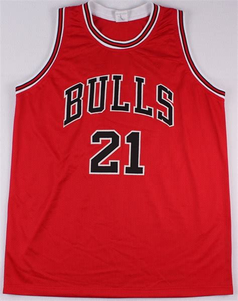 Jimmy Butler Signed Bulls Jersey (JSA) | Pristine Auction