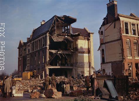 bomb-damage-near-saint-pauls-cathedral-in-wwii - World War II: Damage and Destruction Pictures ...