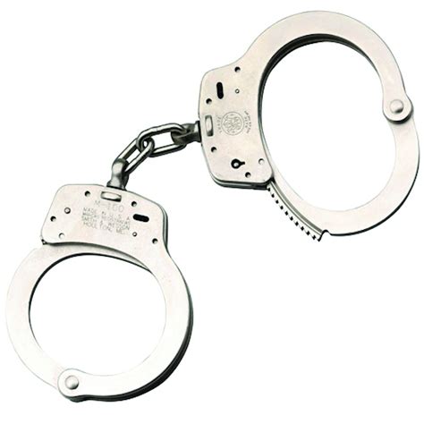 Smith & Wesson Handcuffs, Model 100 (Nickel) | Officer