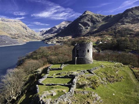 Dolbadarn Castle (Cadw) | VisitWales