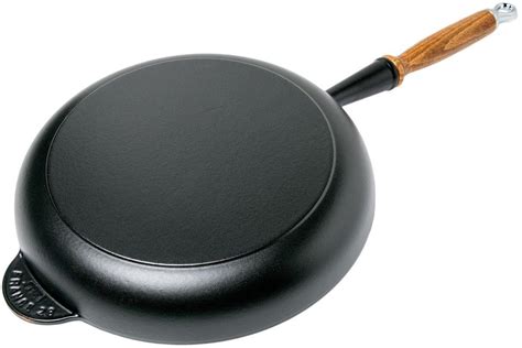 Le Creuset frying pan - 28 cm, 2.6 L, black | Advantageously shopping at Knivesandtools.com