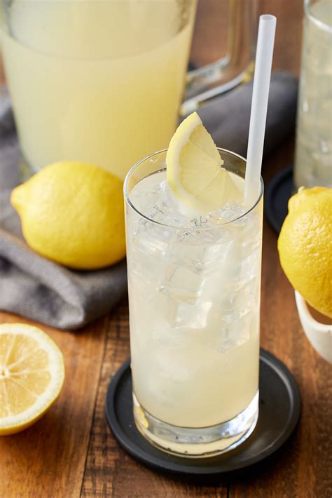 Classic Homemade Lemonade Recipe - blackpeoplesrecipes.com