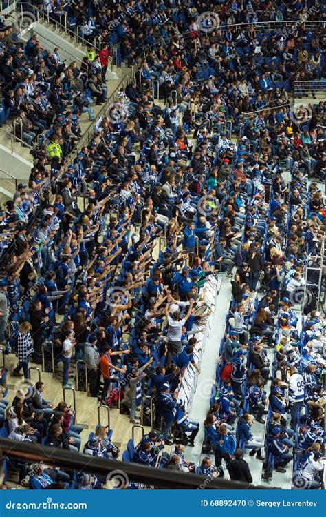 Fans of the Hockey Club Dynamo Moscow. KHL. Russia Editorial Image - Image of club, emotions ...