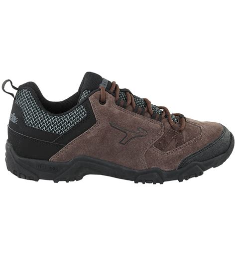 Lakhani Footwear: Buy Sports Shoes, Outdoor Shoes, Sandals, Slippers Online