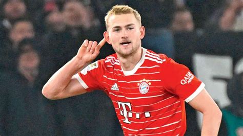 Matthijs de Ligt shines as Bayern get back on top with 2-1 win over ...