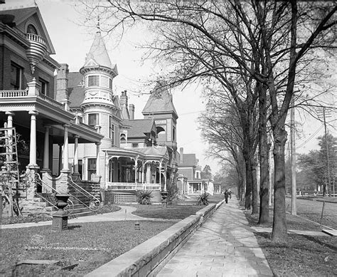 Handsomest of the pretentious homes in Montgomery AL - Historic Details