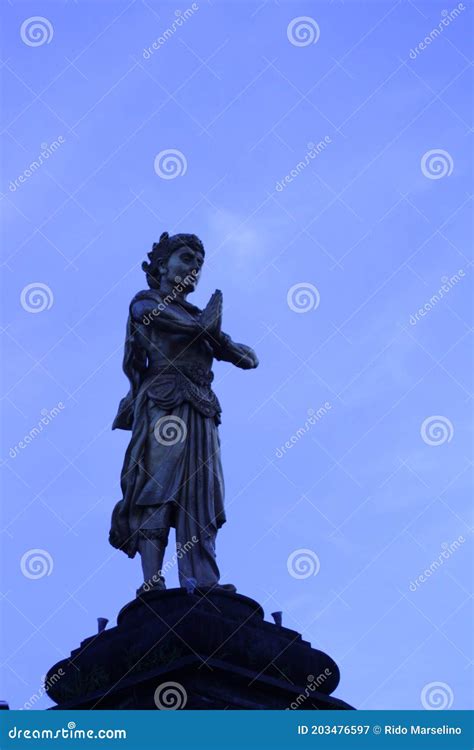 Pandawa Lima Statue in Solo Baru, Central Java Stock Image - Image of tower, monument: 203476597