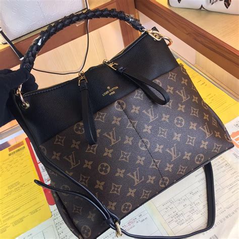 Louis Vuitton Bags Women's Handbags Price Chopper | Paul Smith