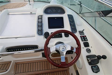 35 Windy 34 Khamsin 2005 | HMY Yachts