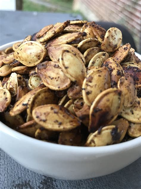 Quick and Easy Roasted Pumpkin Seeds - Delishably