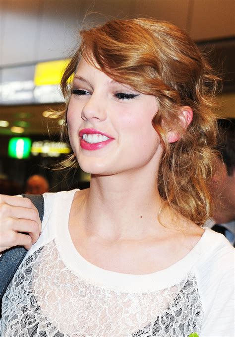 Pictures of Taylor Swift in Japan | POPSUGAR Celebrity UK