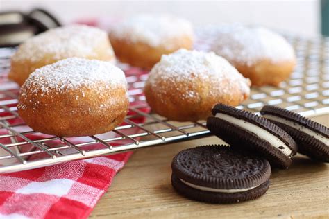 BEST Fried Oreos- Fluffy, Hot & Gooey!