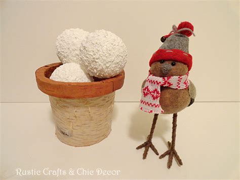 Winter Craft: How To Make Indoor Snowballs - Rustic Crafts & Chic Decor