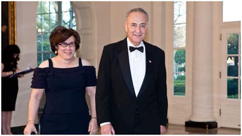 Iris Weinshall, Chuck Schumer’s Wife: 5 Fast Facts | Heavy.com