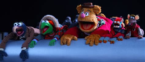 A Muppets Christmas: Letters To Santa | Disney Movies