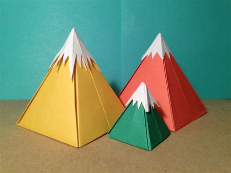 mountain origami - Google Search | Summer Sticker Concepts | Pinterest | Kid, Plays and Origami