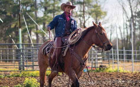 Rodeo rehab: How one cowboy is coming back after injuries - TMC News