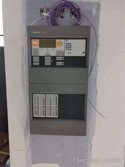 Siemens Fire alarm Panel at Rs 85000 in Noida | ID: 22586677512