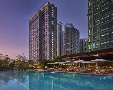 Grand Hyatt Manila Pool: Pictures & Reviews - Tripadvisor