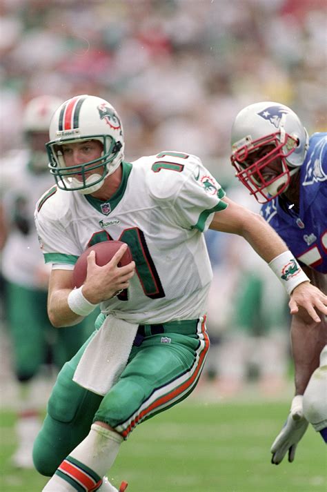 Top 10 Post-Dan Marino Miami Dolphins Quarterbacks | Bleacher Report | Latest News, Videos and ...