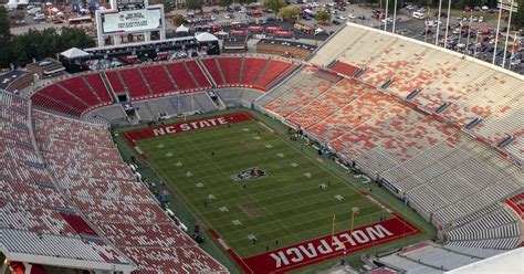 Lighting issue at Carter-Finley Stadium delays warmups for FSU