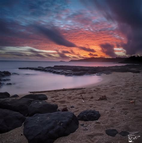 Kauai Sunrise, North Shore, Hawaii. [OC] [3923x3950] : r/EarthPorn