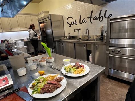 SUR LA TABLE COOKING CLASSES - Updated September 2024 - 13 Photos & 32 Reviews - 6316 Topanga ...