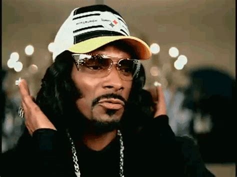 Snoop Dogg Fixing His Long Hair GIF | GIFDB.com