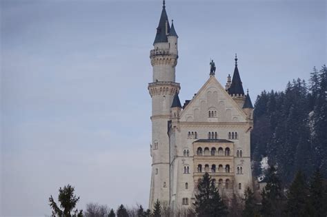 Winter Neuschwanstein & Linderhof Castle Tour By Bus - Munich | Project ...