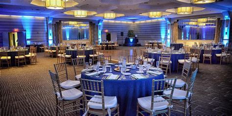 DoubleTree By Hilton Philadelphia Center City Weddings | Get Prices for ...