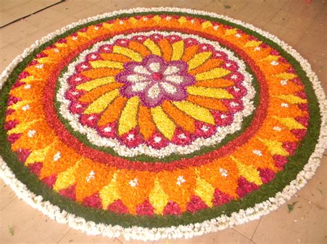 Pin by Mary Vimala on ATHAPOO, FLORAL CARPET | Simple flower design ...