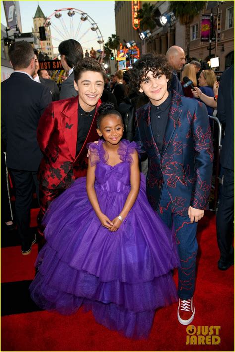 Zachary Levi Joins 'Shazam!' Cast for Hollywood Premiere!: Photo ...