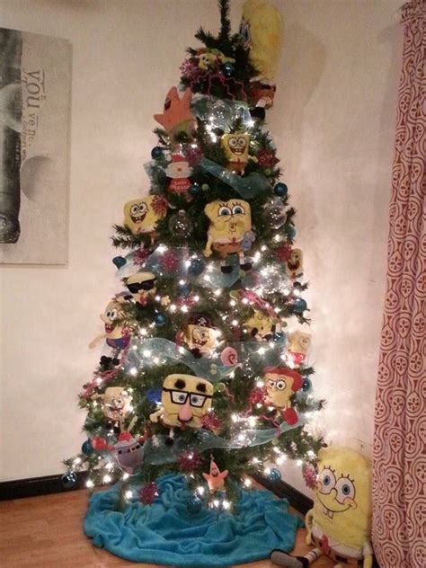 Spongebob Christmas tree | Spongebob christmas, Christmas themes ...