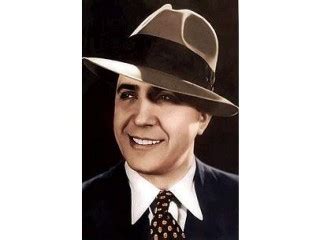 Carlos Gardel biography, birth date, birth place and pictures