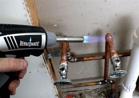 Using Propane or MAP Gas for Sweating or Soldering Copper Pipe - PTR