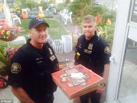 Pizza Hut delivery man involved in accident so Portland police deliver ...