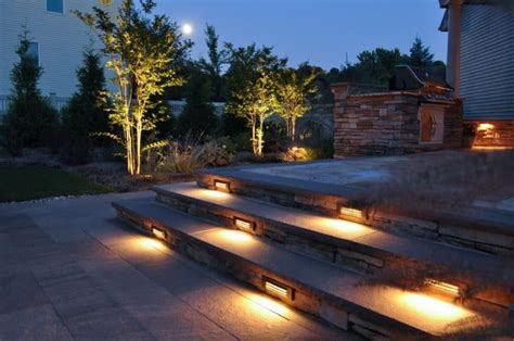 27 Outdoor Step Lighting Ideas That Will Amaze You | Best outdoor lighting, Step lighting ...