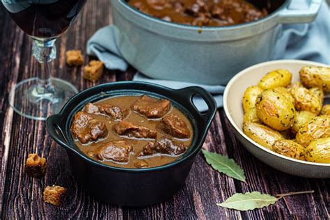 Carbonade flamande (plat de boeuf mijoté ch'ti) - Amandine Cooking