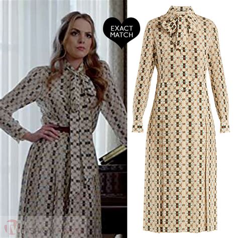 Fallon Carrington in tie neck logo print dress on Dynasty season 1 ...