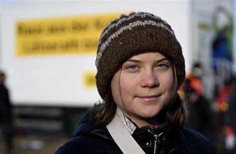 Climate activist Greta Thunberg marks last school strike with call for continued protests - Life