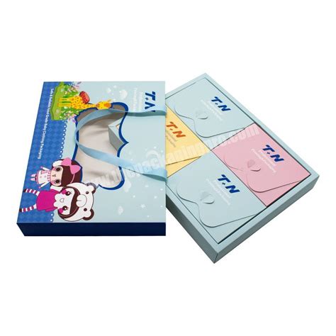 Cartoon Pattern Personalized Shipping Boxes Clothes Packaging Boxes ...