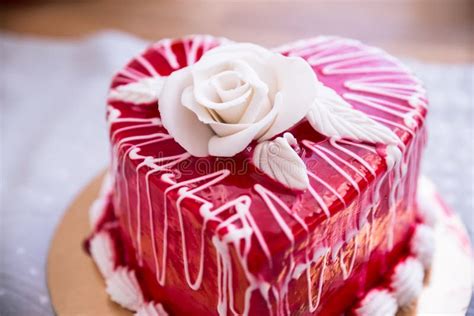 Heart Shape Red Cake stock photo. Image of calorie, homemade - 103343616