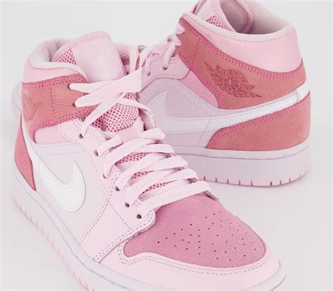 Jordan 1 Mid "Digital Pink" - Legendary Kicks