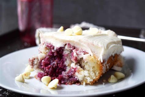 White Chocolate Raspberry Poke Cake – Mirthmade