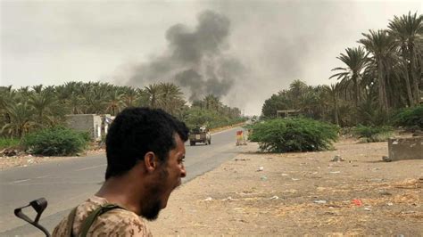 Houthis vow to fight on after losing Hodeida airport