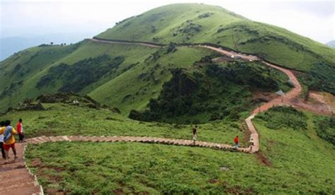 Mullayanagiri Peak - It Is One Of The Best Trekking Place In Karnataka ...