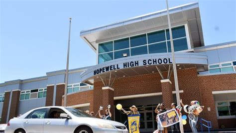 Hopewell to begin first-ever systemwide year-round schools in Virginia